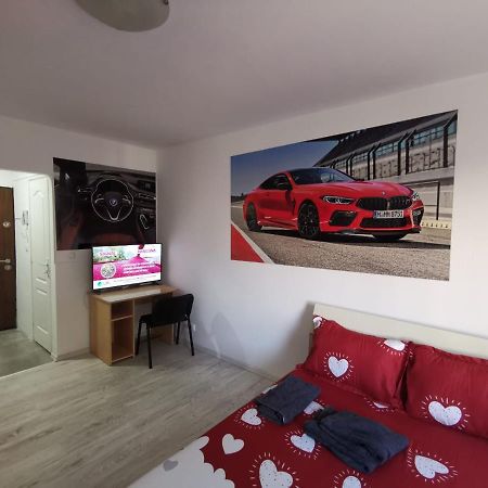 Bmw Studio Apartment บูคาเรสต์ ภายนอก รูปภาพ