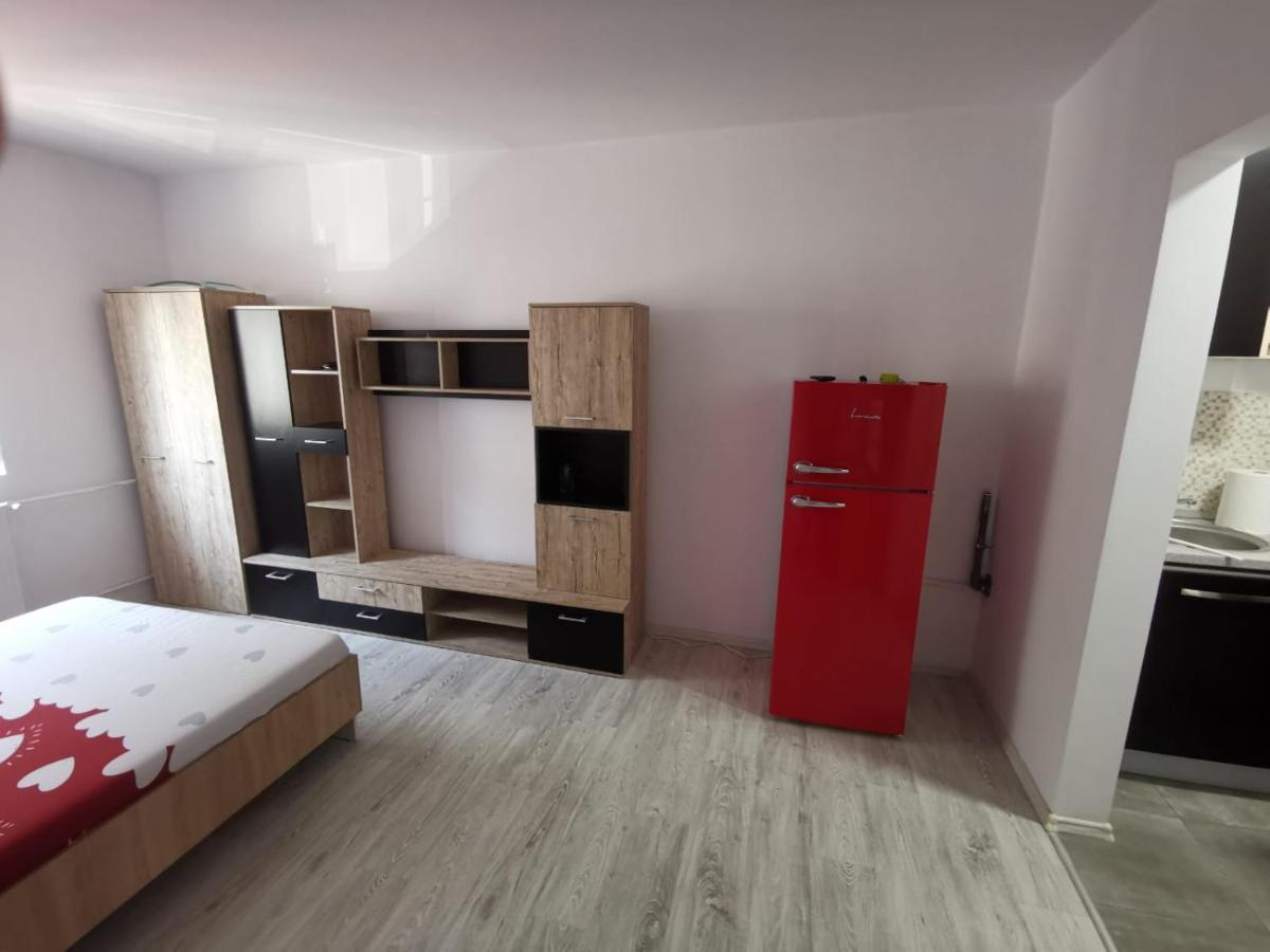 Bmw Studio Apartment บูคาเรสต์ ภายนอก รูปภาพ