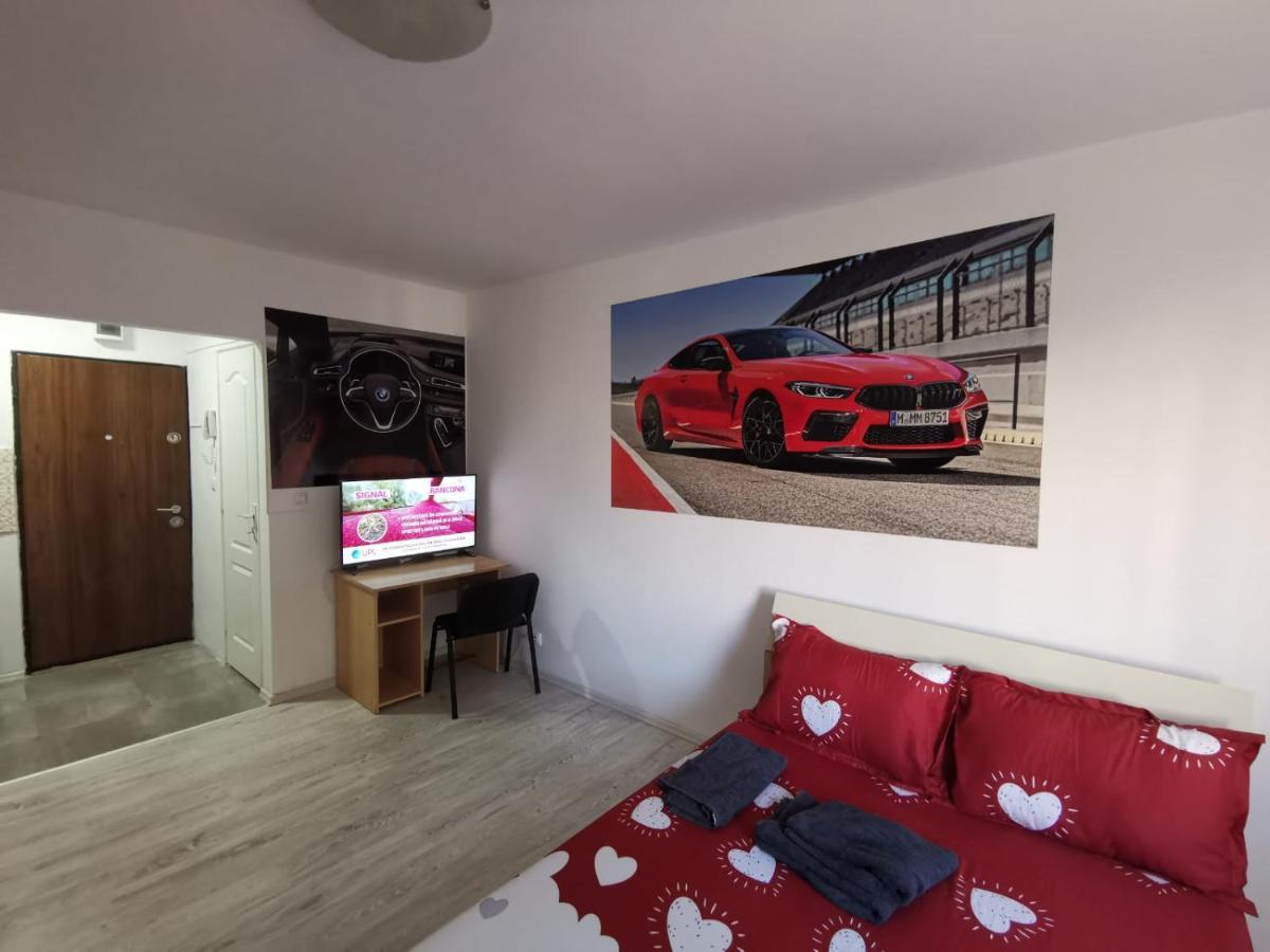 Bmw Studio Apartment บูคาเรสต์ ภายนอก รูปภาพ